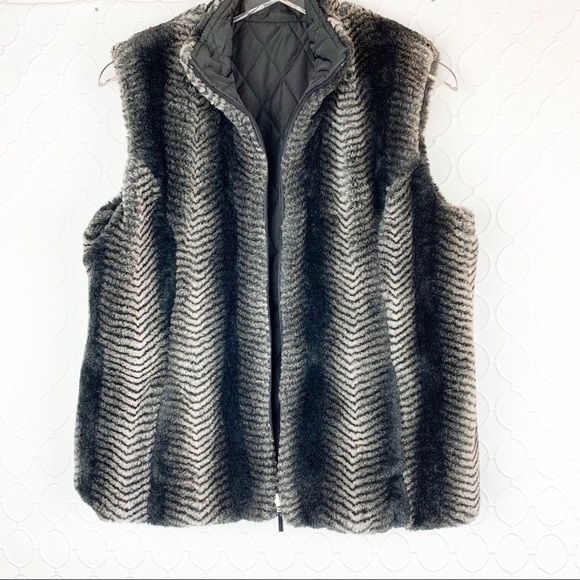 Jackets & Coats Reversible Faux Fur Lined Puffer Vest Med